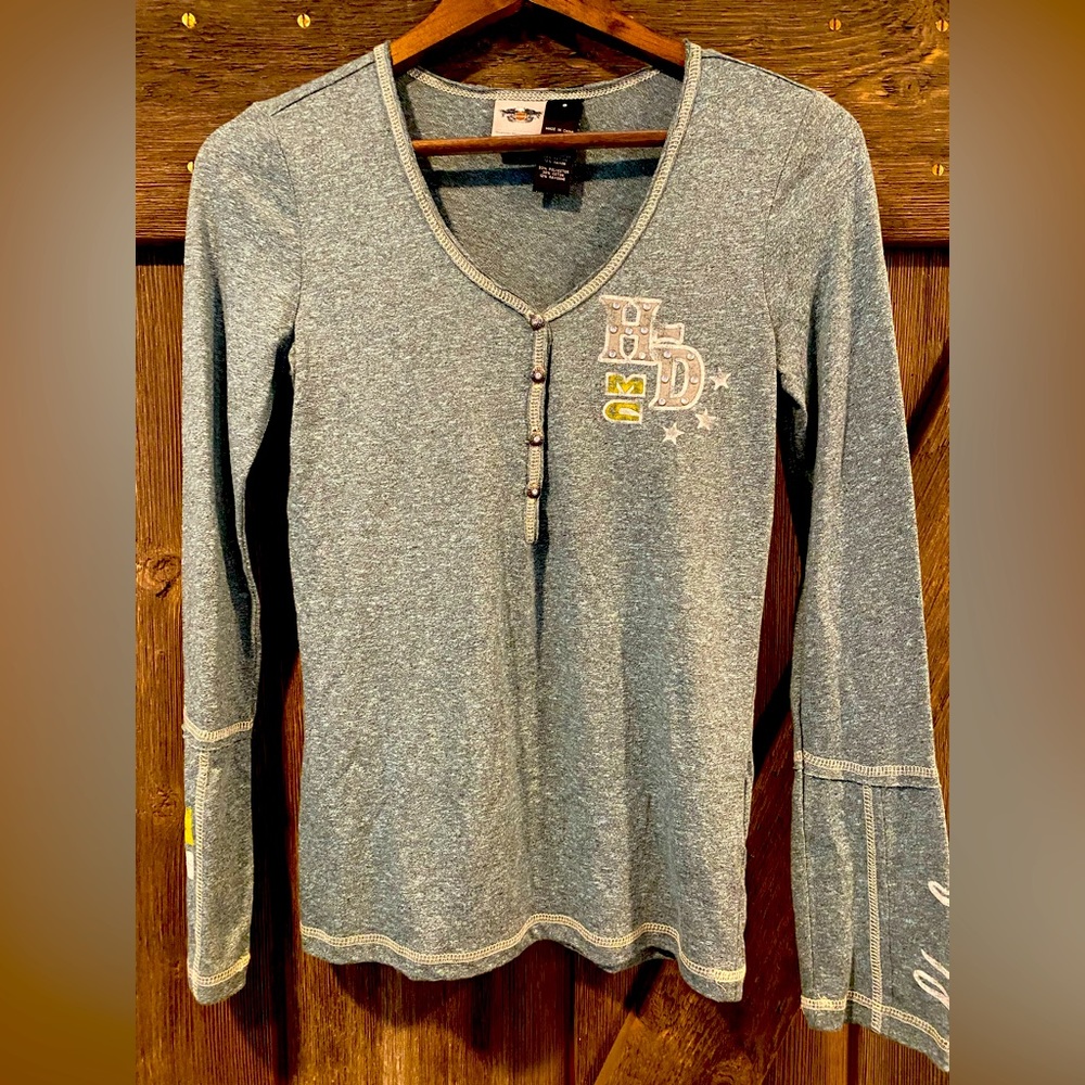 NWOT super soft authentic HD long sleeve top
